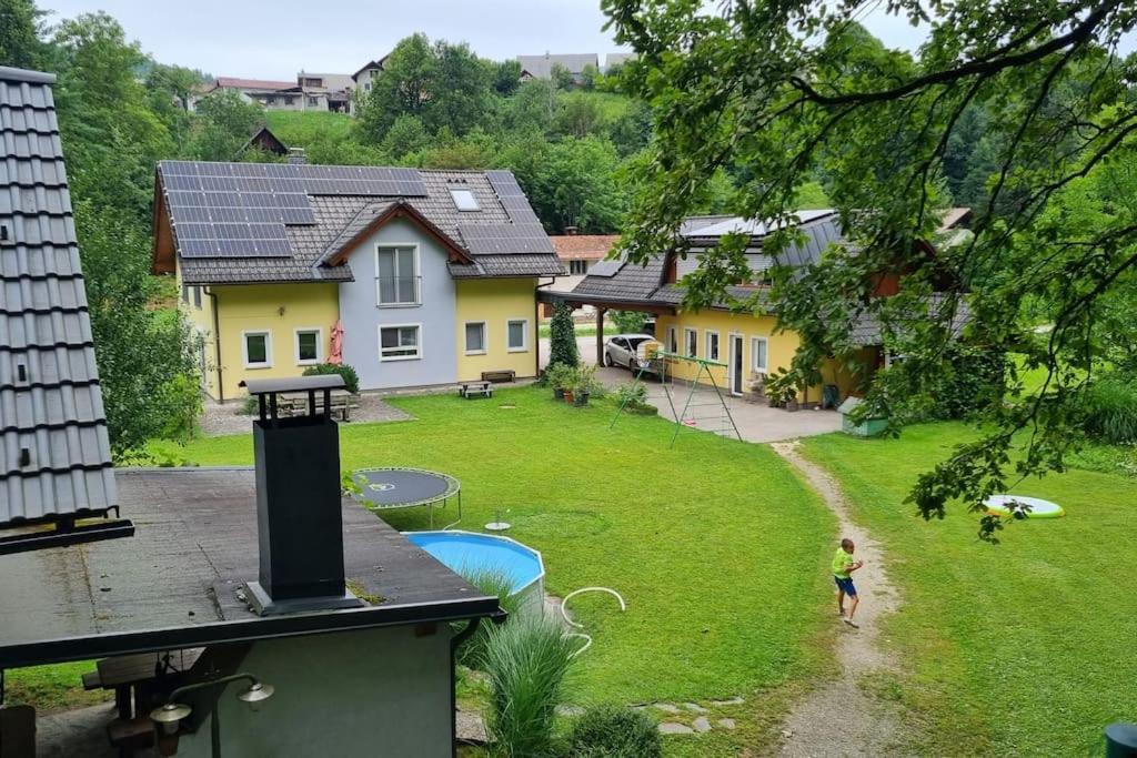 梅德沃德Country Retreat, Near Ljubljana City, Apartma Na Vasi, Blizu Mesta Ljubljana公寓 外观 照片